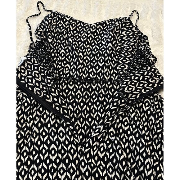 Old Navy Mini Sundress w/Spaghetti Straps Geometric 100% Rayon Junior's Size M - Picture 4 of 16